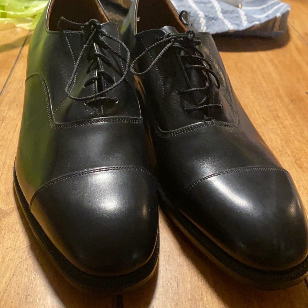 Church’s consul black calf 8.5D